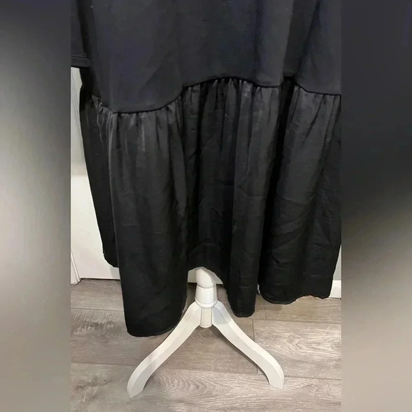 LOGO by Lori Goldstein XL Women’s Long Sleeve Black Dress with pockets- pristine - Picture 6 of 10